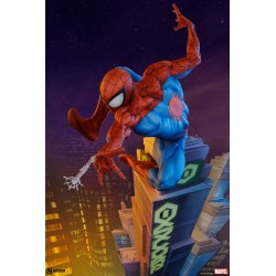 Marvel Premium Format Statue Spider-Man
