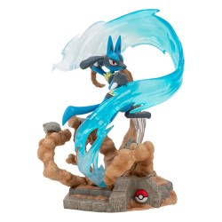Pokémon Deluxe PVC Statue Lucario 33 cm