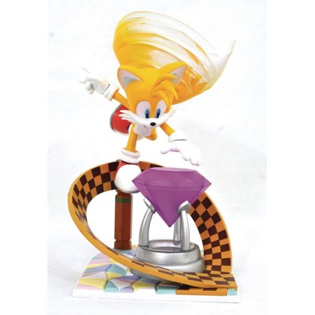 Sonic Gallery PVC Diorama Tails 23 cm